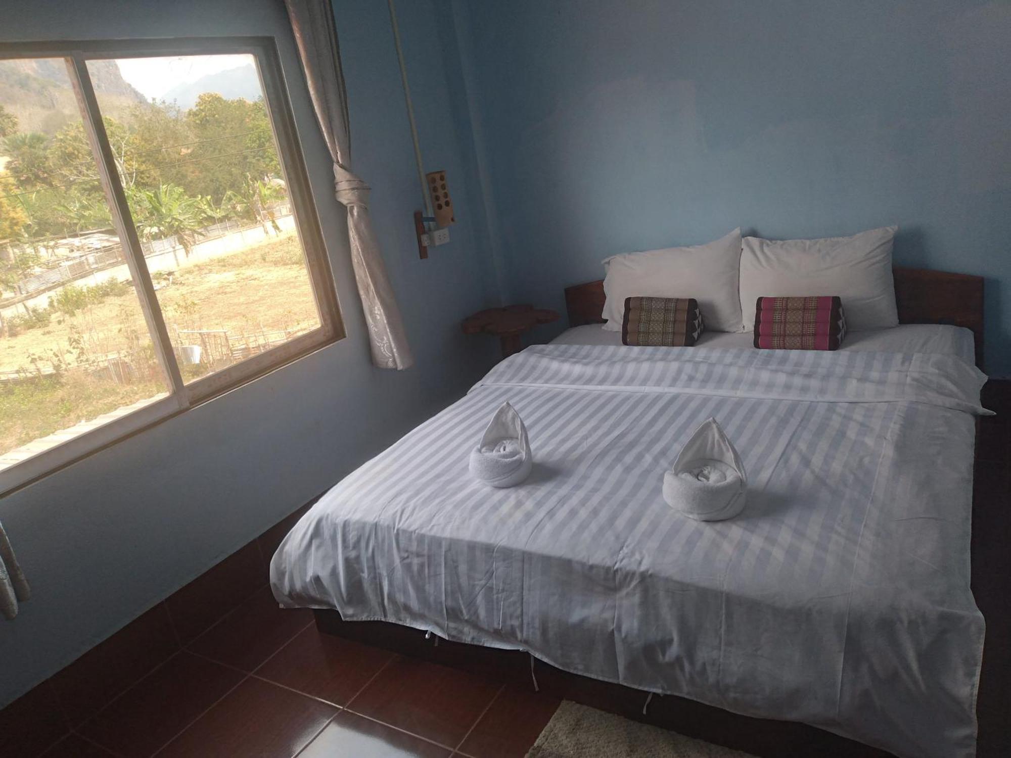 Lamorn Guesthouse Nongkhiaw Oda fotoğraf
